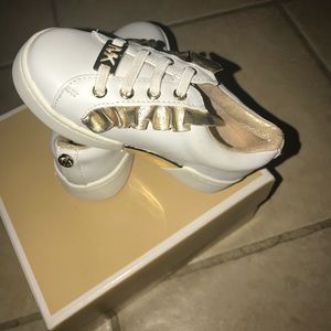 Michael Kors kids shoes different sizes